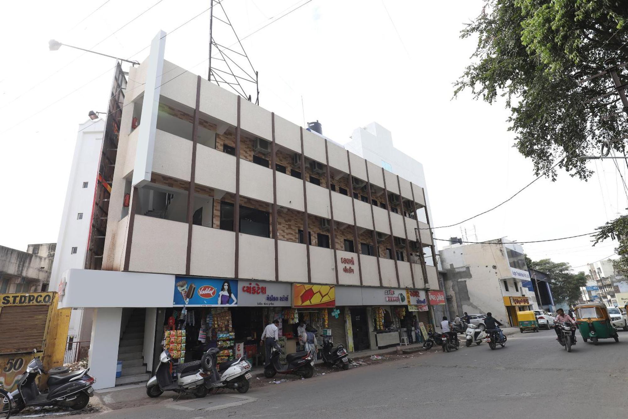 Nova Hotel Star Palace راجكوت المظهر الخارجي الصورة